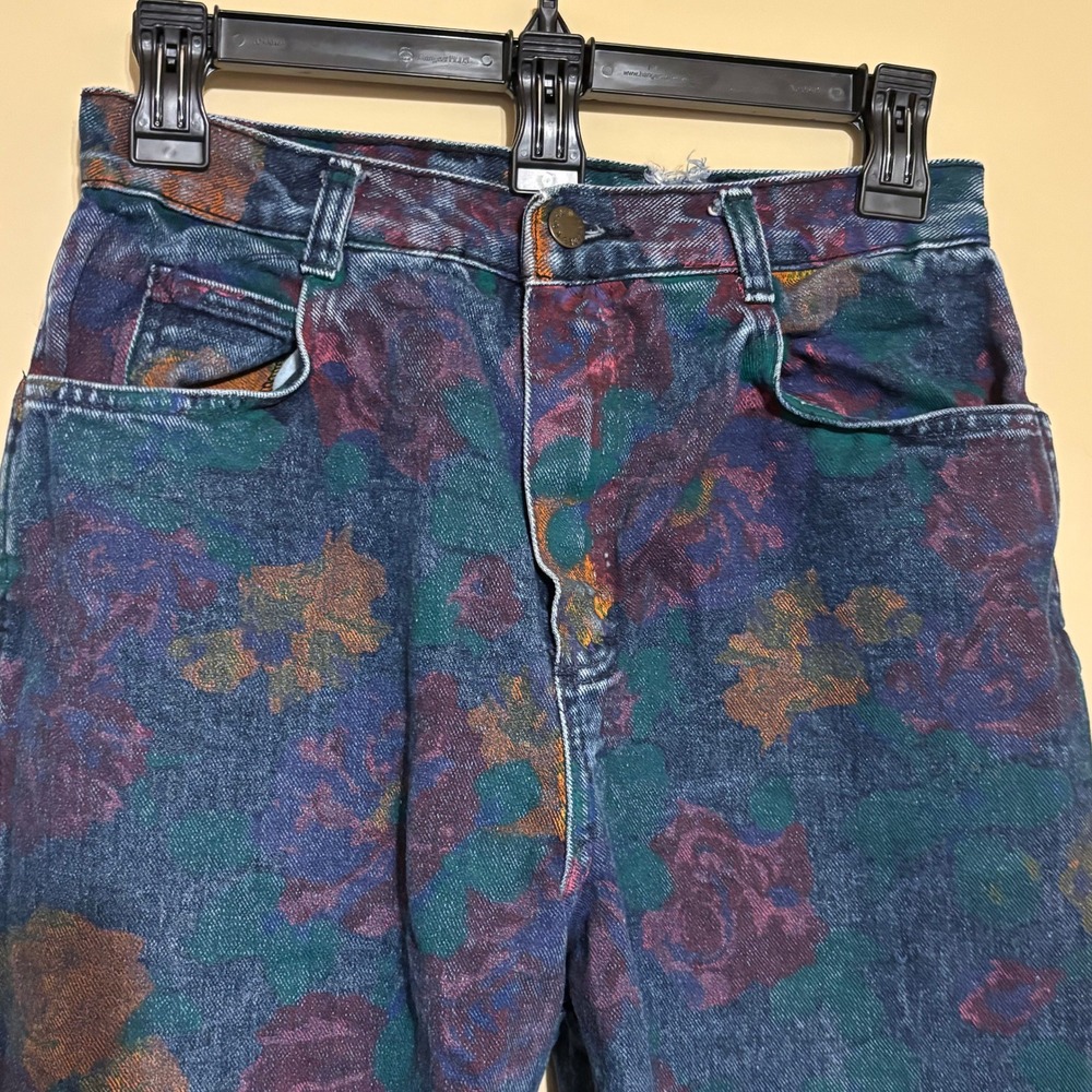 Vintage Floral Print High Waisted Jeans Tapered Leg Jewel tones USA Cotton Retro